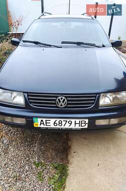 Универсал Volkswagen Passat 1995 в Никополе