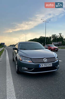 Седан Volkswagen Passat 2015 в Киеве