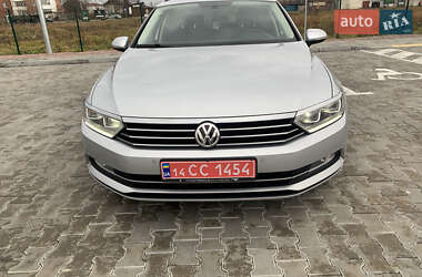 Универсал Volkswagen Passat 2017 в Стрые