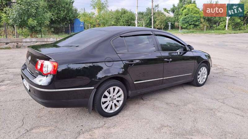 Седан Volkswagen Passat 2007 в Дніпрі