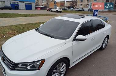 Седан Volkswagen Passat 2016 в Александрие