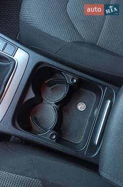 Универсал Volkswagen Passat 2011 в 