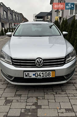 Универсал Volkswagen Passat 2013 в Черновцах