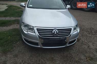 Седан Volkswagen Passat 2006 в Чорткові