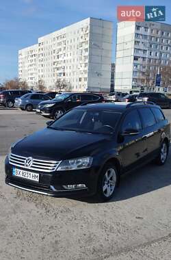 Универсал Volkswagen Passat 2012 в Нетешине