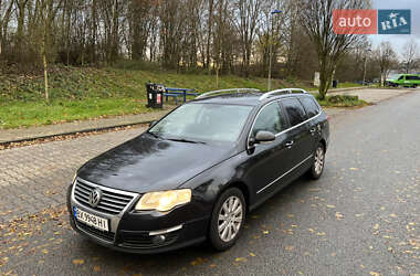 Універсал Volkswagen Passat 2010 в Києві