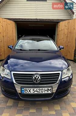 Універсал Volkswagen Passat 2005 в Бучі