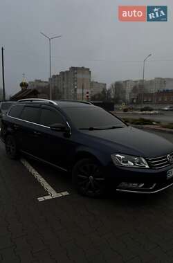 Универсал Volkswagen Passat 2014 в Хмельницком