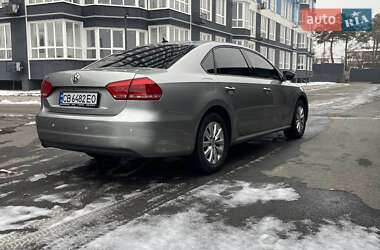 Седан Volkswagen Passat 2011 в Чернигове