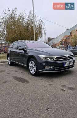 Универсал Volkswagen Passat 2020 в Кривом Роге