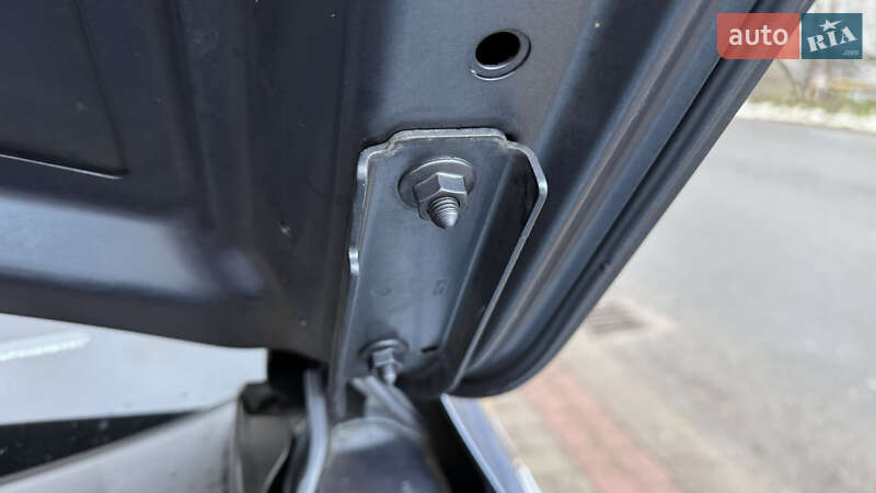 Седан Volkswagen Passat 2015 в Сваляве