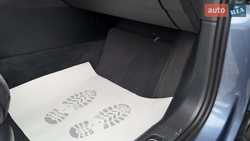 Седан Volkswagen Passat 2015 в Сваляве