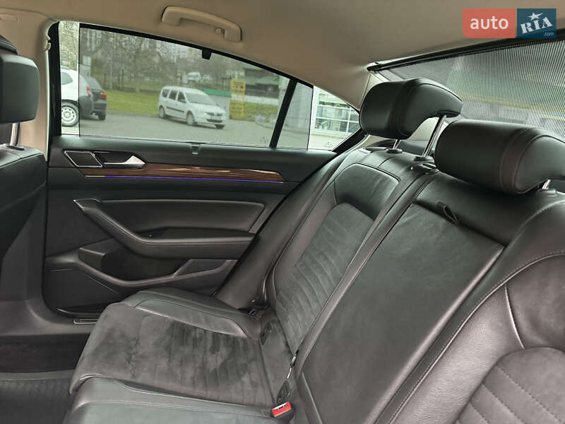 Седан Volkswagen Passat 2017 в Львове фото 19 Седан Volkswagen Passat 2017 в Львове