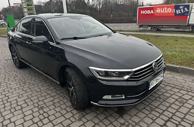 Седан Volkswagen Passat 2017 в Львове