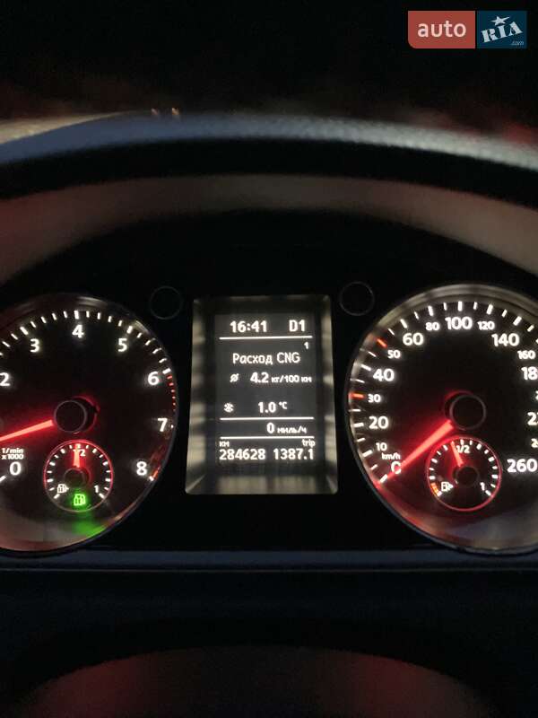 Универсал Volkswagen Passat 2011 в Одессе фото 22 Универсал Volkswagen Passat 2011 в Одессе