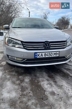 Седан Volkswagen Passat 2012 в Фастове