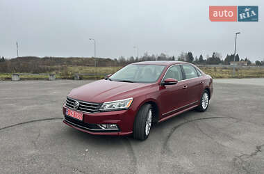 Седан Volkswagen Passat 2017 в Львове