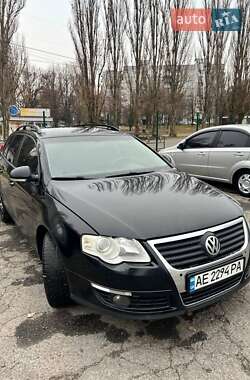 Універсал Volkswagen Passat 2005 в Запоріжжі