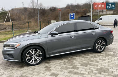 Седан Volkswagen Passat 2021 в 
