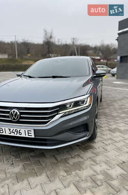 Седан Volkswagen Passat 2021 в 