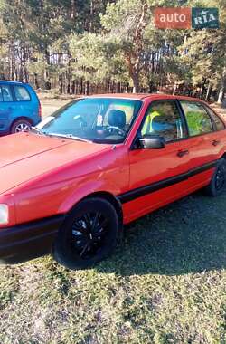 Седан Volkswagen Passat 1991 в Шепетовке