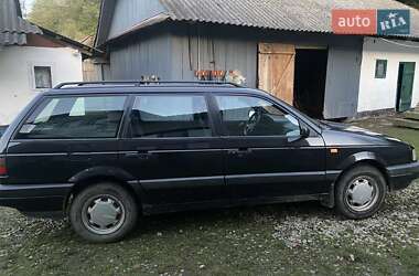 Универсал Volkswagen Passat 1993 в Ивано-Франковске