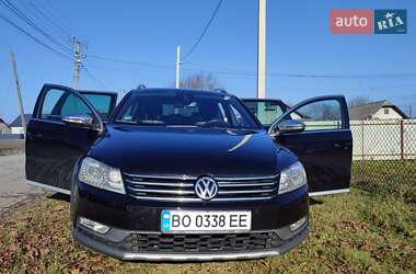 Універсал Volkswagen Passat 2012 в Тернополі