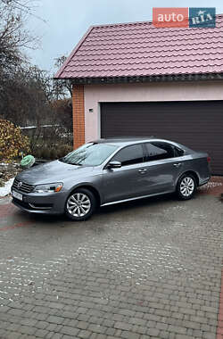 Седан Volkswagen Passat 2014 в Конотопі