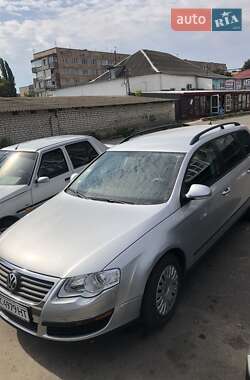 Універсал Volkswagen Passat 2006 в Костопілі