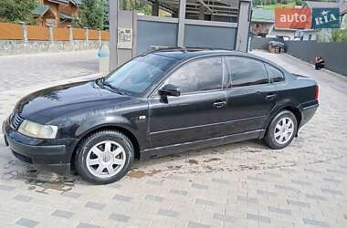 Седан Volkswagen Passat 1998 в Стрию