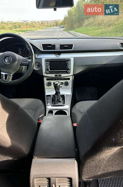 Универсал Volkswagen Passat 2013 в 