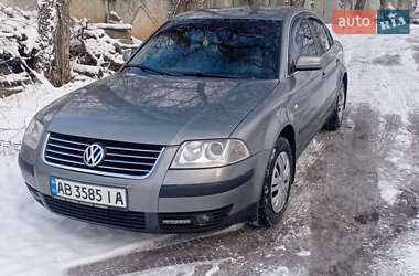 Седан Volkswagen Passat 2003 в Виннице