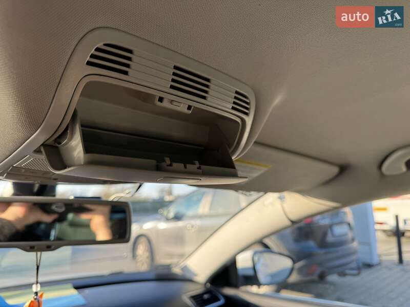 Седан Volkswagen Passat 2014 в Тальному