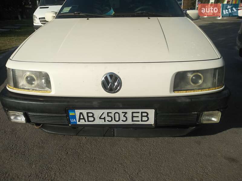 Універсал Volkswagen Passat 1993 в Вінниці
