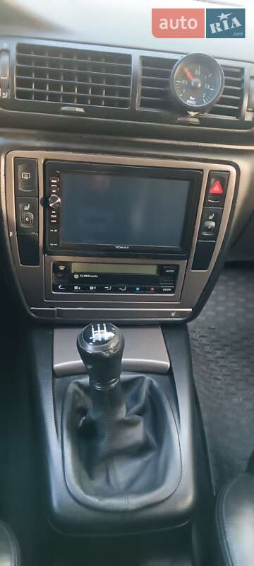 Универсал Volkswagen Passat 1998 в Теплике