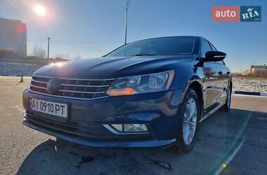 Седан Volkswagen Passat 2017 в Киеве