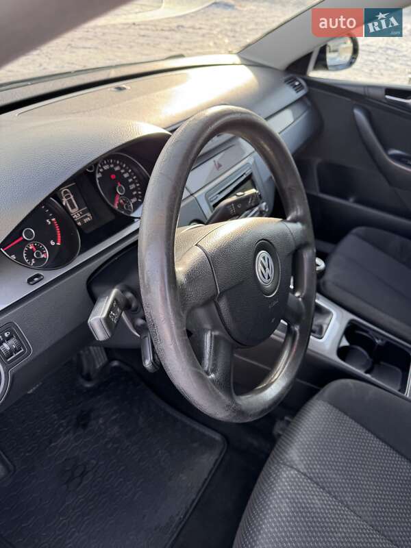 Универсал Volkswagen Passat 2009 в Львове