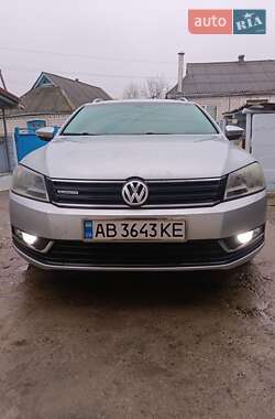 Універсал Volkswagen Passat 2011 в Кирнасівці