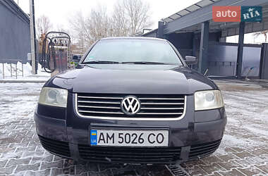 Седан Volkswagen Passat 2003 в Житомирі