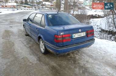 Седан Volkswagen Passat 1996 в Богородчанах