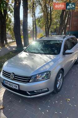 Универсал Volkswagen Passat 2014 в 