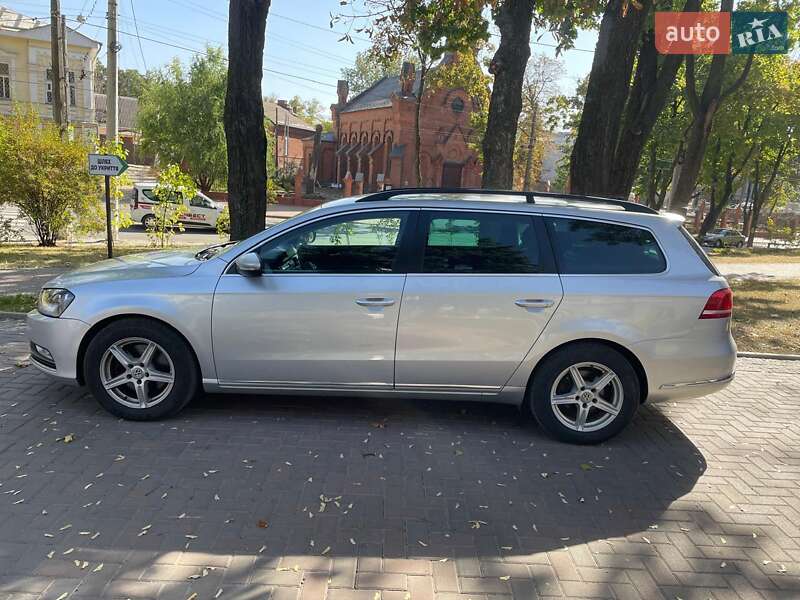 Універсал Volkswagen Passat 2014 в Сумах