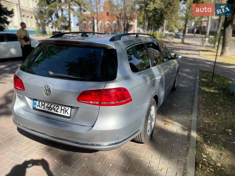 Універсал Volkswagen Passat 2014 в Сумах