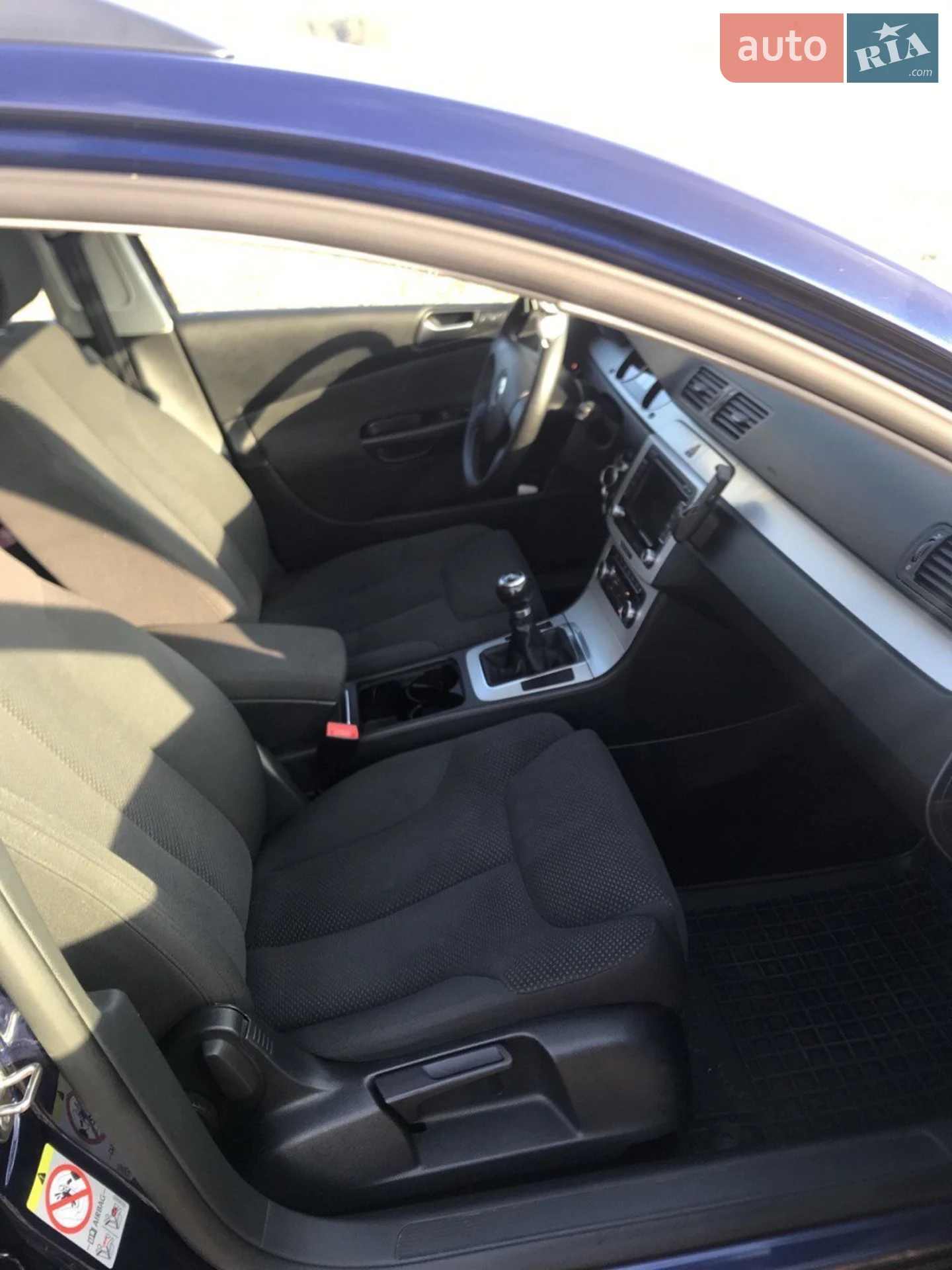 2010 Volkswagen Passat - мініатюра 4