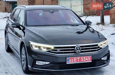 Універсал Volkswagen Passat 2021 в Бердичеві