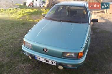 Седан Volkswagen Passat 1991 в Переяславі