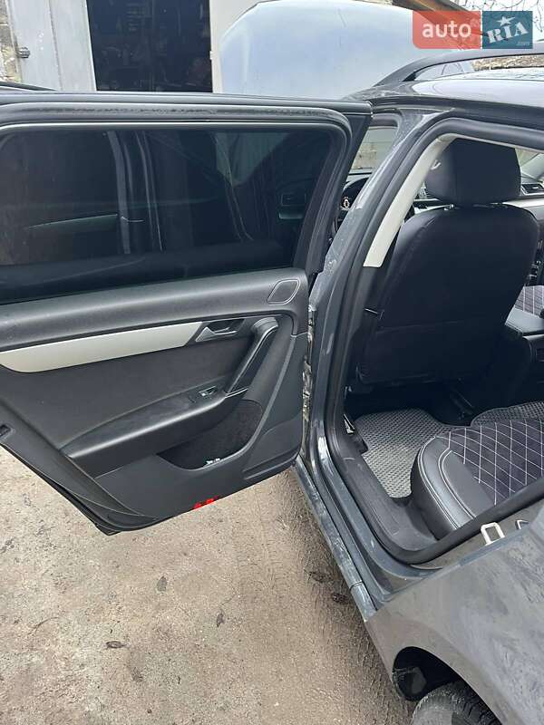 Универсал Volkswagen Passat 2014 в Перемышлянах