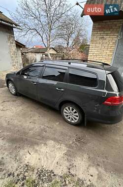 Універсал Volkswagen Passat 2014 в 