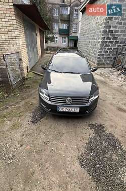 Універсал Volkswagen Passat 2014 в 