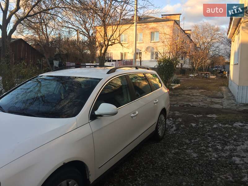 Универсал Volkswagen Passat 2010 в Талалаевке
